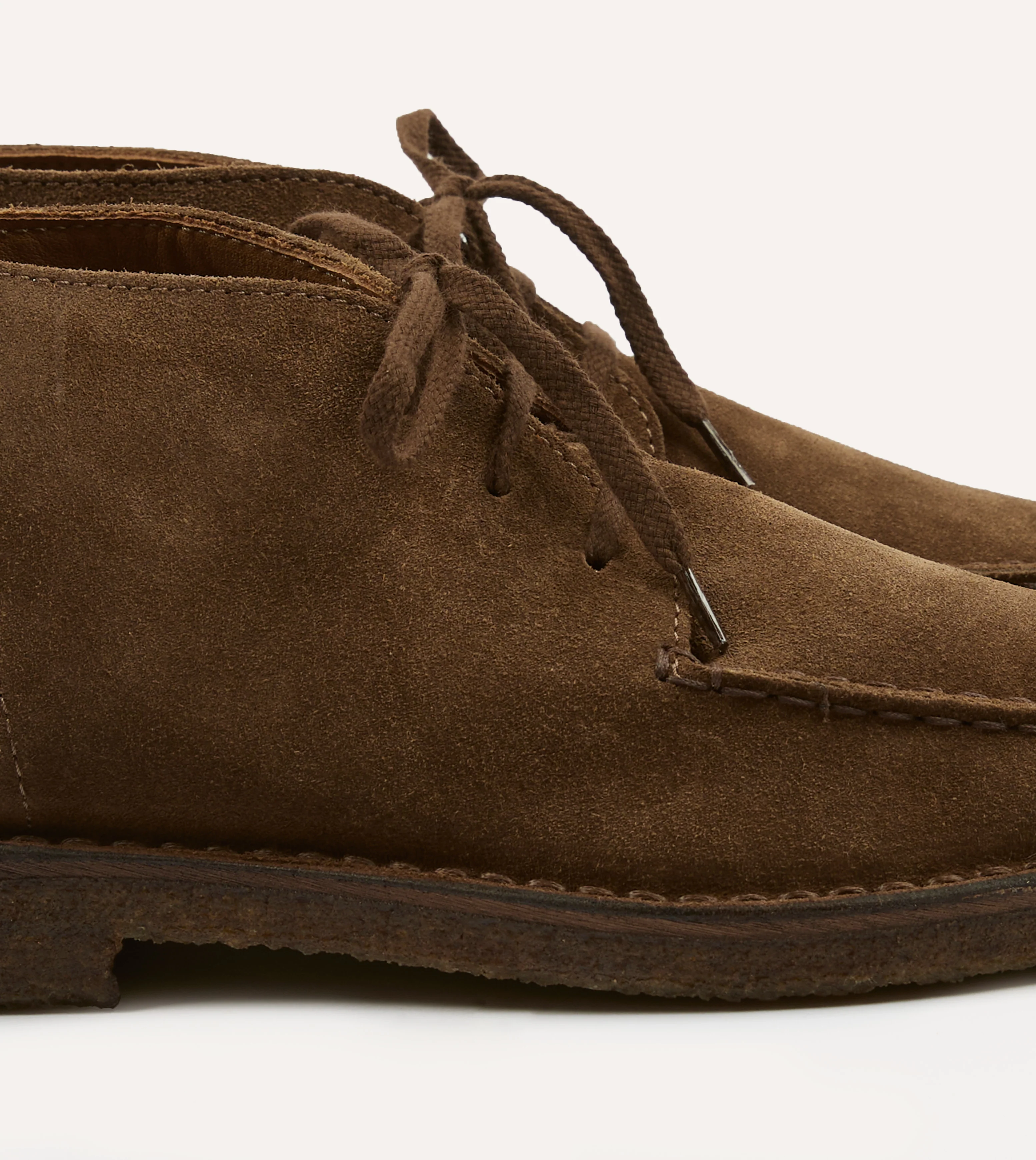 Crosby Moc-Toe Chukka Boot Tobacco Suede - Image 3