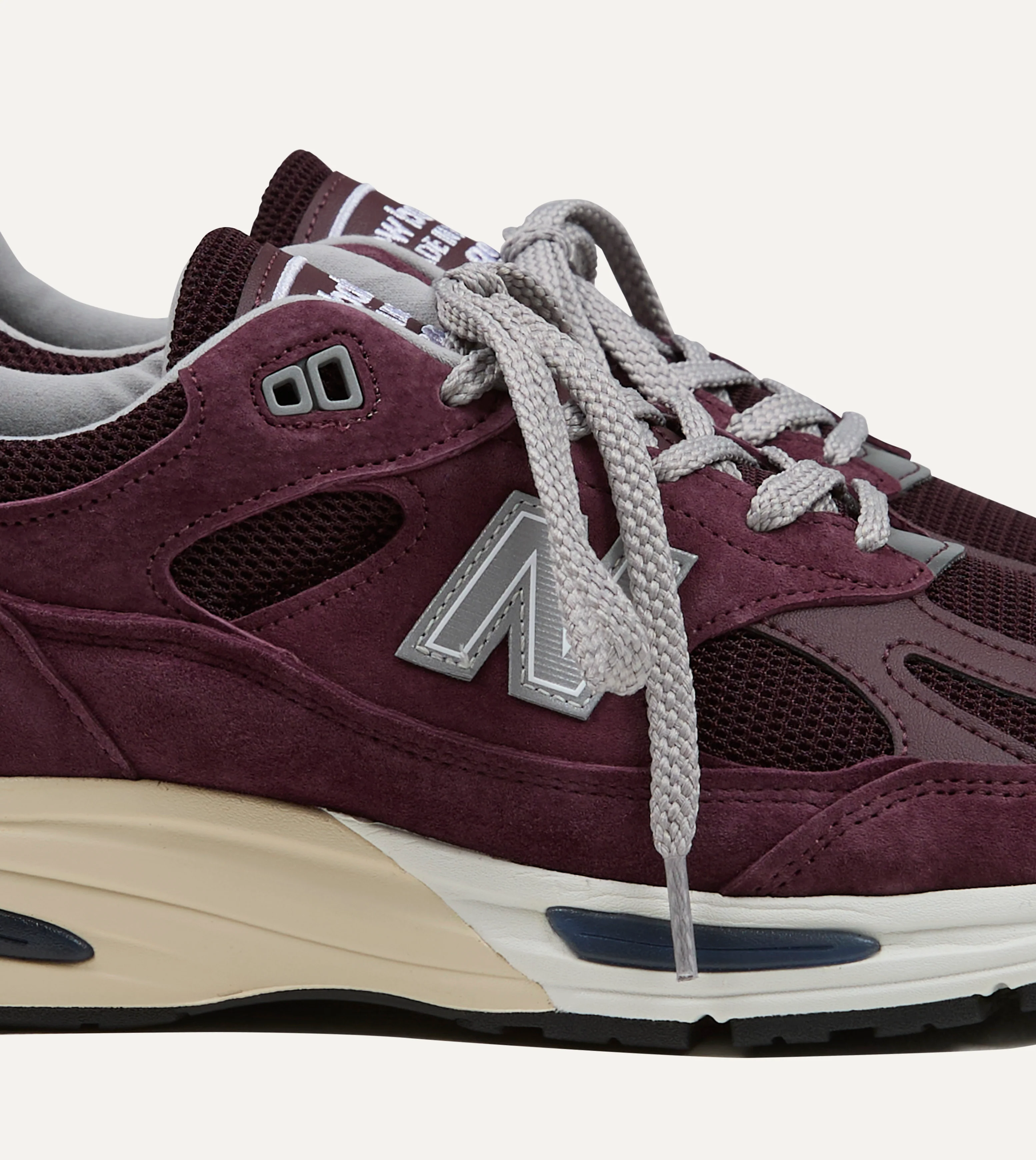 New Balance Catawba Grape Made in UK 991v2 Trainers - Image 3