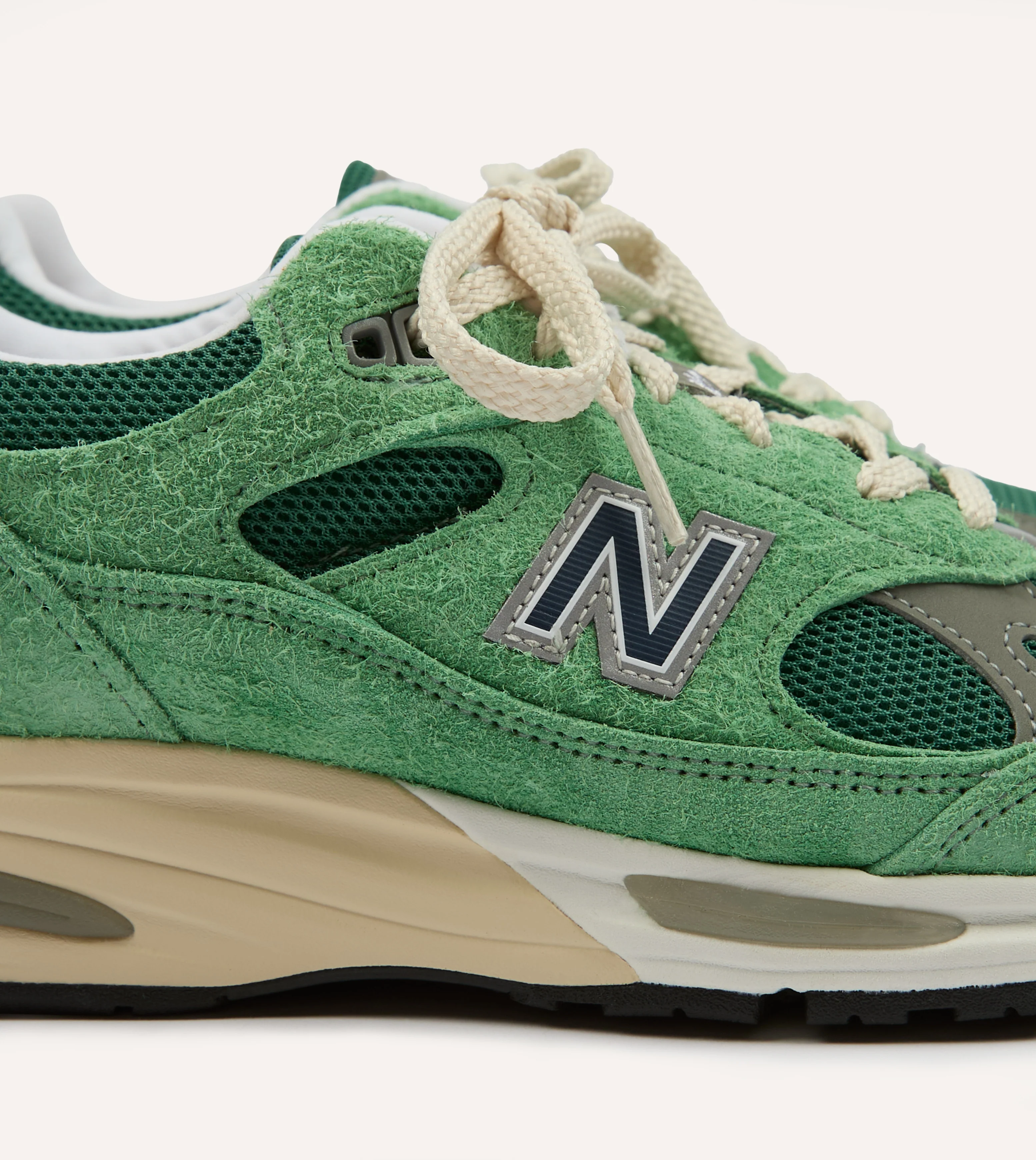 New Balance Green 'Grounded Pastels' Made in UK 991v2 Trainers - Image 3